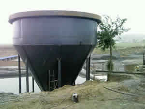 運行罐，工作罐